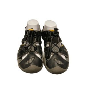 Keen Waterproof Sandals Size 6 youth or Men’s